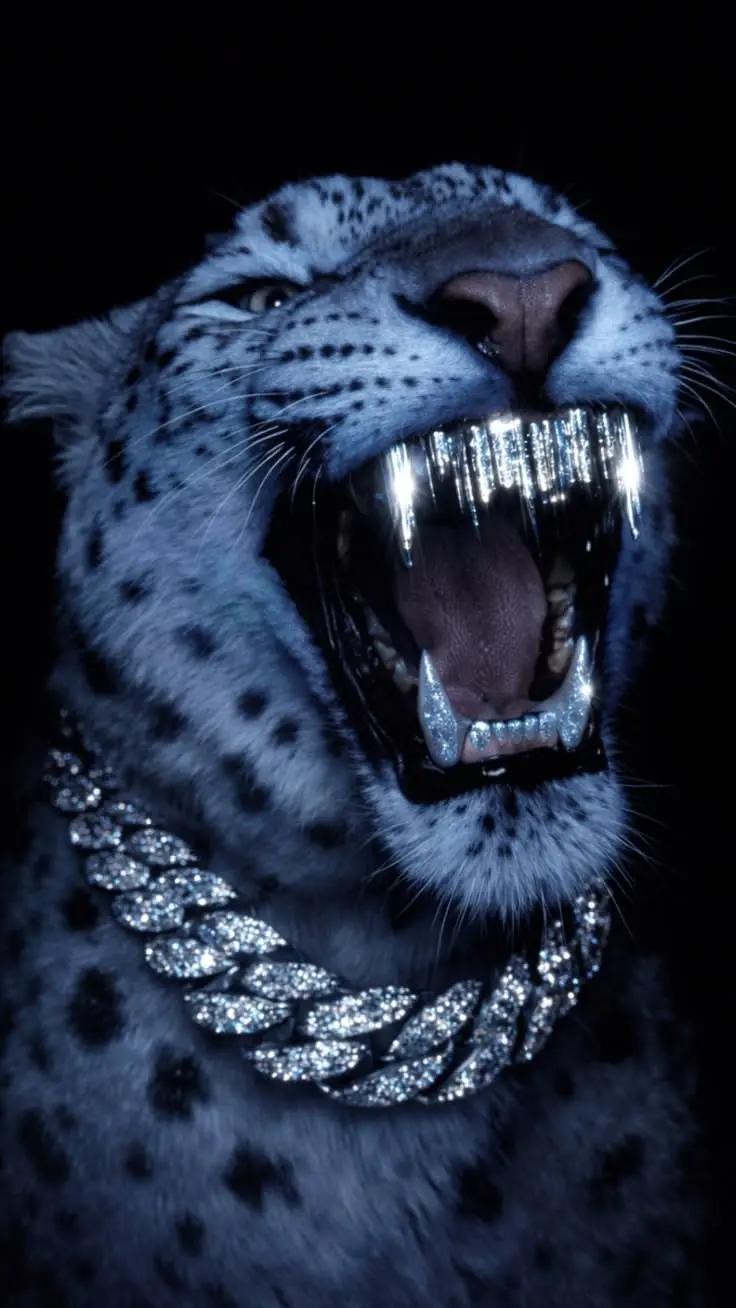 #leopardo #leopard #diamante #diamond #lujo #luxury #brillo #bling #salvaje #wild #cadena #chain